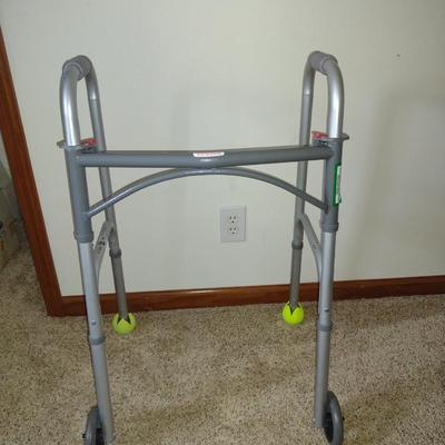 Metal Folding Walker