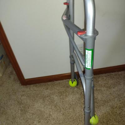 Metal Folding Walker