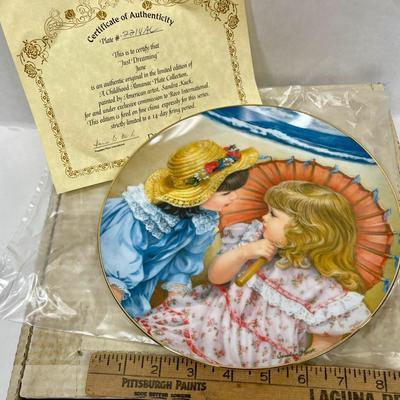 Vintage Indian Summer Collector Plate