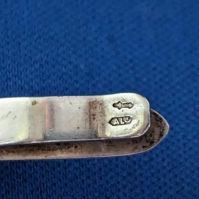 A. Landmeter 1948-1957 835 silver and Delft tie bar Dutch