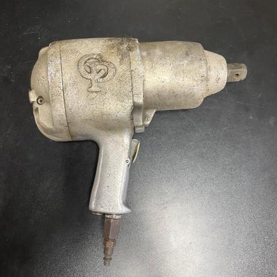 Central Pneumatic 3/4” Reversible Impact Wrench