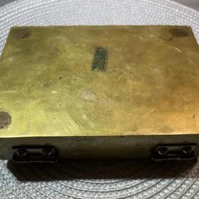 Vintage/Antique Egyptian Women Solid Brass Hinged Trinket Box 6" x 4" x 1.5" in Good Preowned Condition. (Possibly...