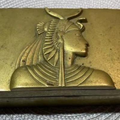 Vintage/Antique Egyptian Women Solid Brass Hinged Trinket Box 6" x 4" x 1.5" in Good Preowned Condition. (Possibly...