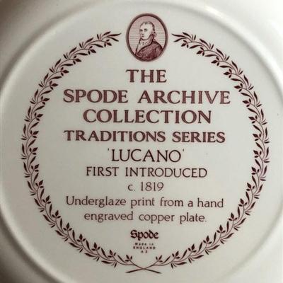 Lucano by Spode Archive Collection Traditions Series Pink Red Transferware Dinner Plate 10.5in Diameter in VG Condition.