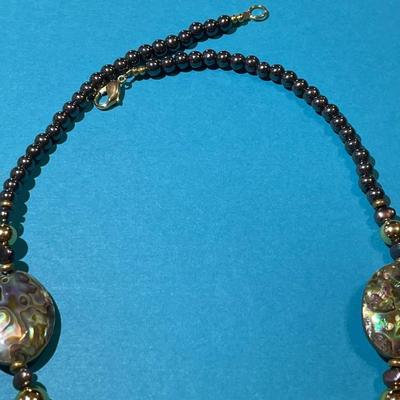 Vintage "SJ" Designer Fashion Abalone Necklace 22" in VG Preowned Condition as Pictured.