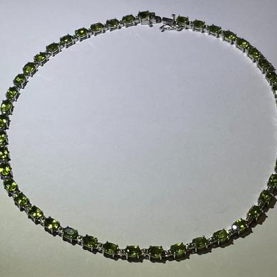 Stunning Sterling Silver .925 Peridot All-Around Stine Necklace 17.5" Long 34.8 Grams TW in VG Preowned Condition.