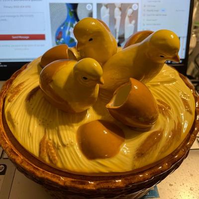 Vintage Ceramic Chicks Bowl 8" x 6.35" Tall w/Covered Lid as Pictured.