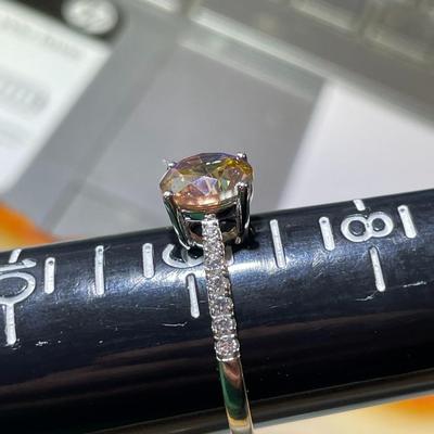 (Ring #8) Sterling Silver .925 Fashion Ring Size 9 in VG Never Worn Condition.