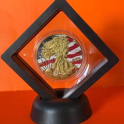 2023 WALKING LIBERTY DESIGNED 1$ COIN 1 OZ silver Beautiful case included