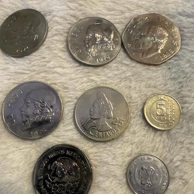 Lot of 8 Vintage Mexico coins