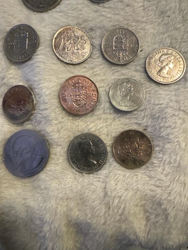 Lot of 10 GBR COINS | EstateSales.org