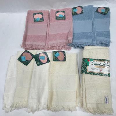 Big Lot of Guest Towel Finger Towel New in Package Border Ready for Cross-stitch design of your choicer