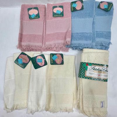 Big Lot of Guest Towel Finger Towel New in Package Border Ready for Cross-stitch design of your choicer