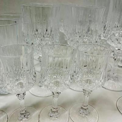 Crystal D'Arques France Lot of Crystal Glassware 5 different sizes total of 28 pieces