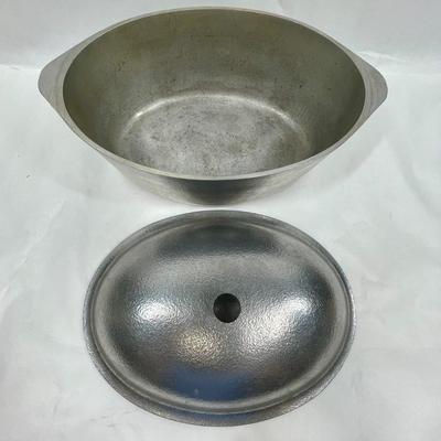 Vintage Club Hammered Aluminum 14 " Oval Roaster Dutch Oven