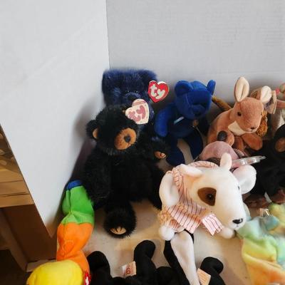 TY beanie babies lot