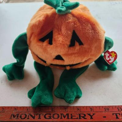 Ty Beanie Buddies Pumkin the Pumpkin and Snip the Siamese Cat