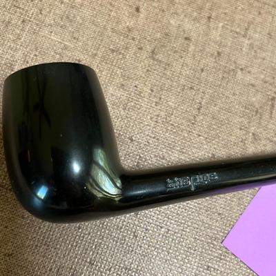Lot of pipes & pipe case