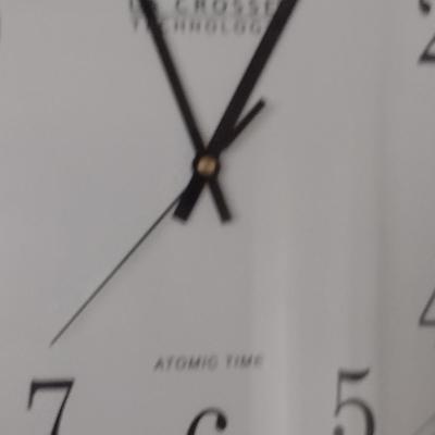 La Crosse Technology Atomic Wall Clock- Approx 13 3/4" in Diameter