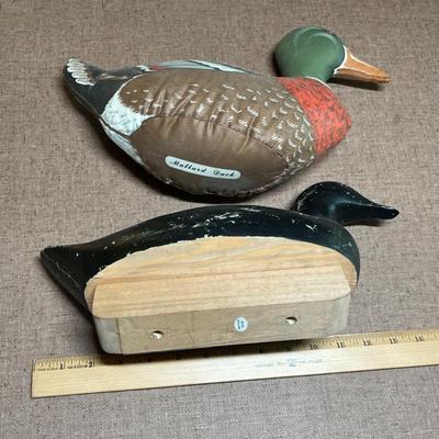 Black duck decoy & rubber