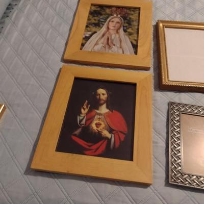 Collection of Picture Frames- Assorted Sizes