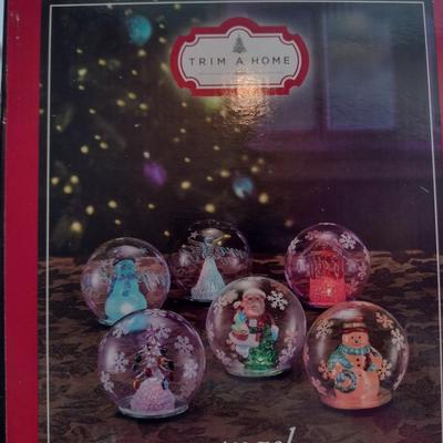 Collection of Seasonal/Holiday Decor