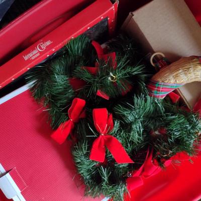 Collection of Seasonal/Holiday Decor