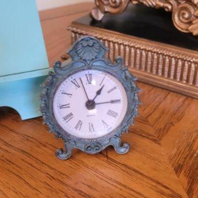 Nikky Home small clock $!0