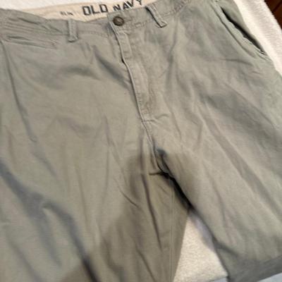OLD NAVY KHAKI 38x30