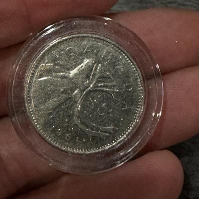 1961 UNITED KINGDOM QUEEN Elizabeth II CARIBOU Silver 25 Cent Coin