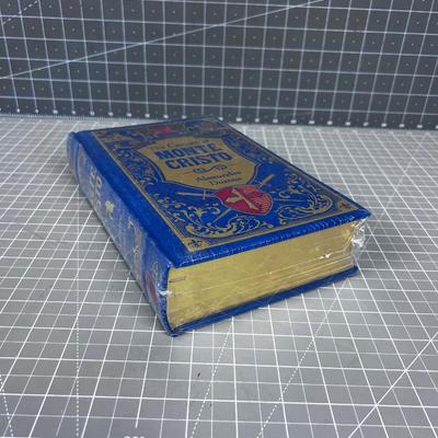 The Count of Monte Cristo by Alexander Dumas NEW LEATHER BOUND and SEALED