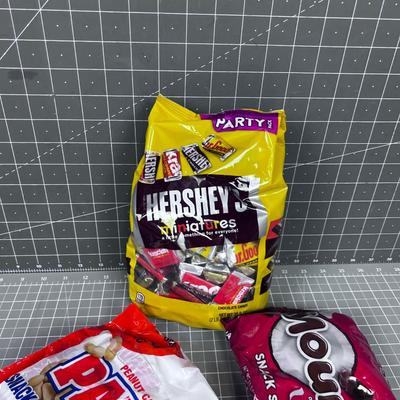 Pay Day Mounds and Hersey's CANDY