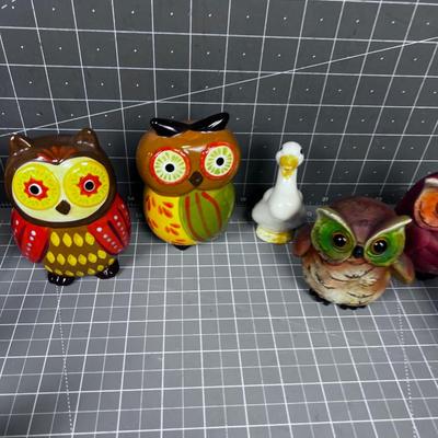 Figurine Salt & Peppers Owls and such