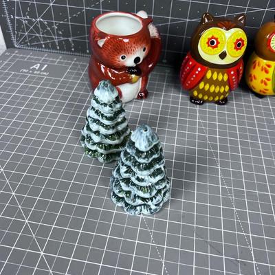 Figurine Salt & Peppers Owls and such