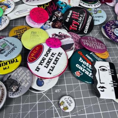 Large Selection / Collection of BUTTONS