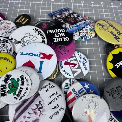 Large Selection / Collection of BUTTONS
