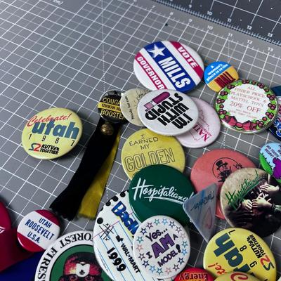 Large Selection / Collection of BUTTONS