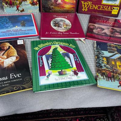 Children's Christmas Books, Some Vintage (9 Total)
