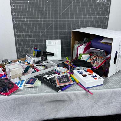 Super OFFICE SUPPLY Box; Pens, Pencils, Cards