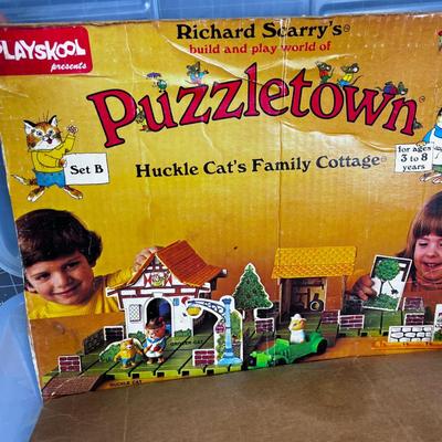 Richard Scarry Puzzle Town