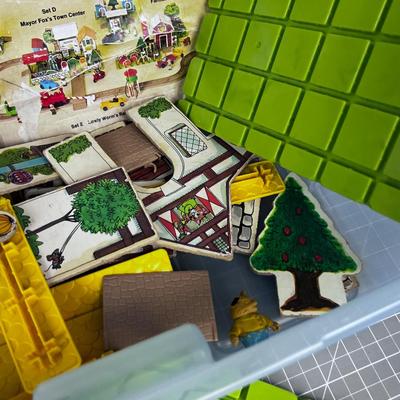 Richard Scarry Puzzle Town