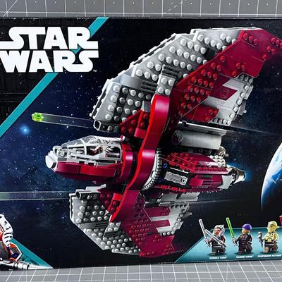 LEGO STAR WARS No. 75362 - Ahsoka Tano's T-6 Jedi Shuttle