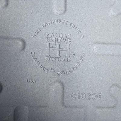 Pampered Chef Small Bar Pan