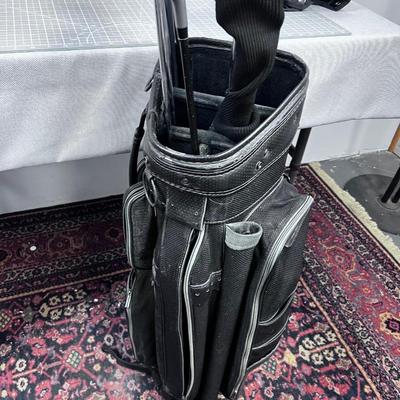 Golf Clubs & Bag, Mostly Woods and a putter