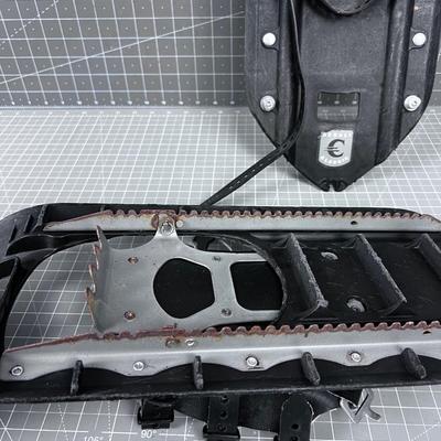 MSR Denali Classic Snow Shoes