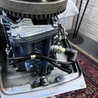 EVINRUDE Boat Motor