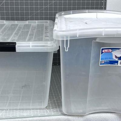 2 Clear Tubs