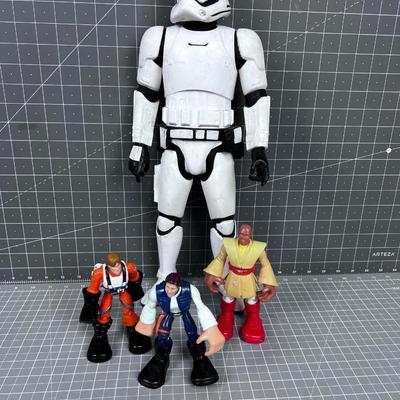Star Wars Figurines (4)