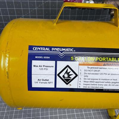 Central Pneumatic Portable Air Tank