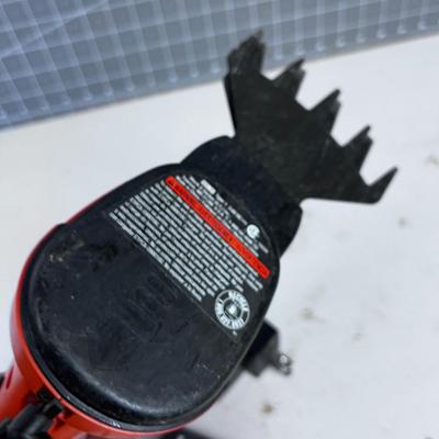 Black & Decker Electric Hedger with Charger